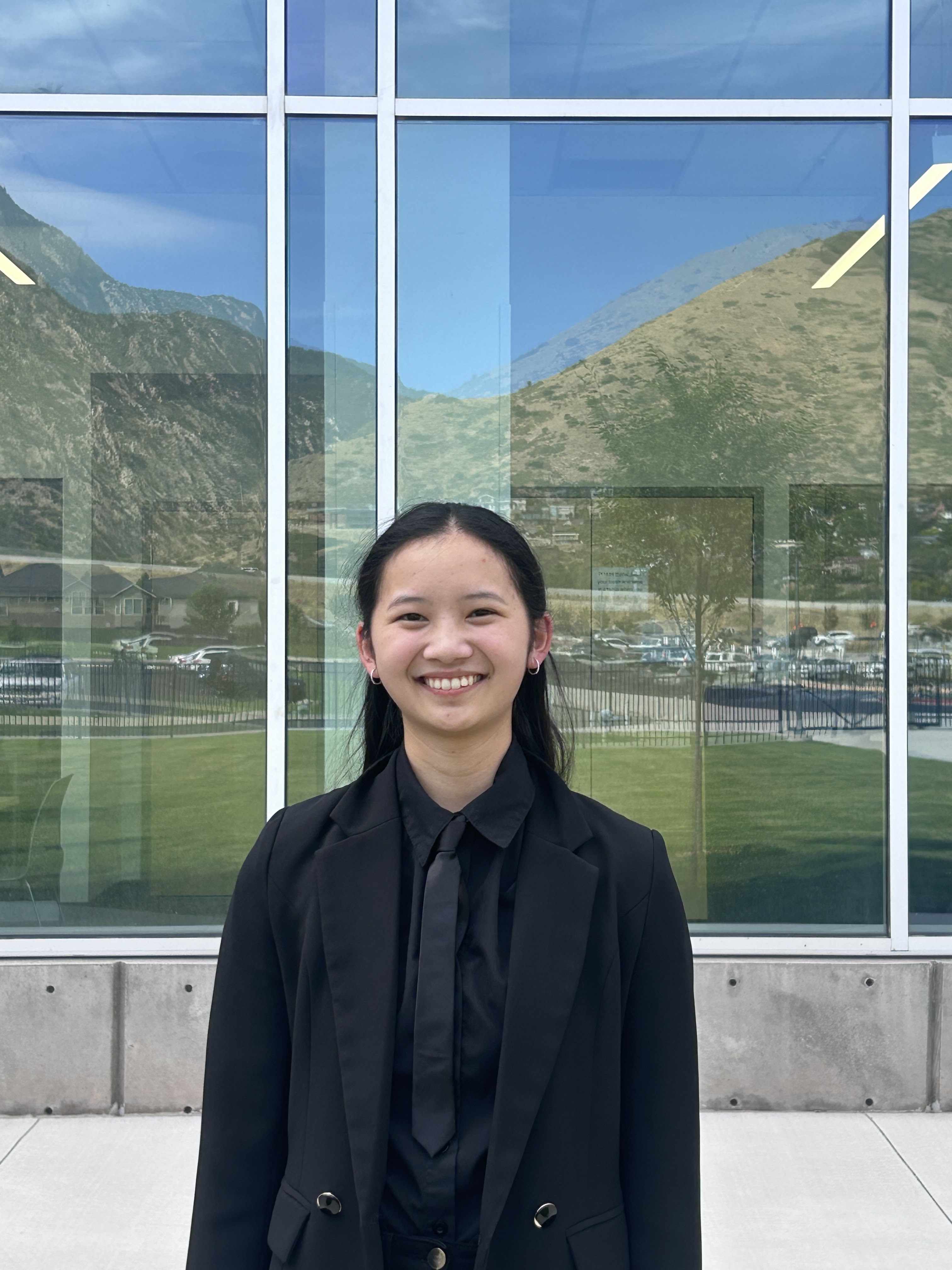 Portrait of Quynhanh Le